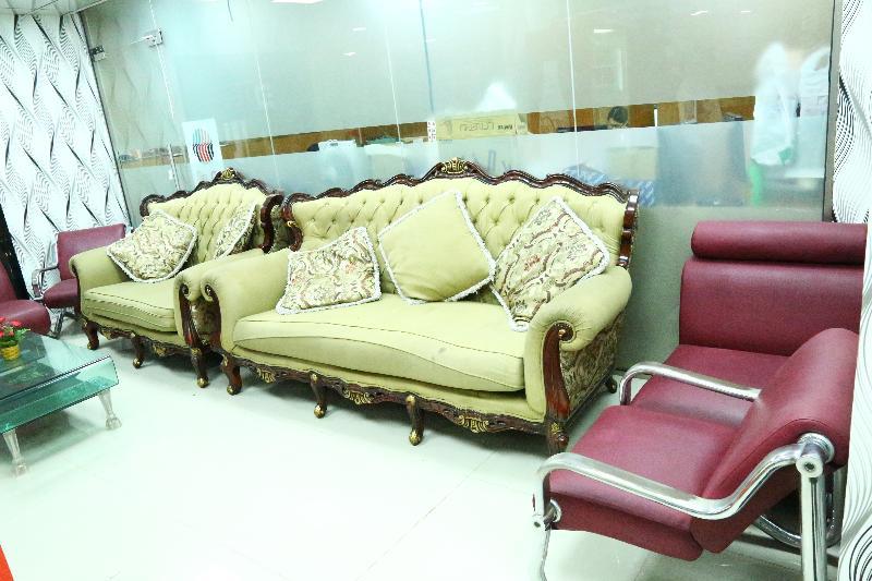 דובאי Golden Square Hotel Apartments מראה חיצוני תמונה